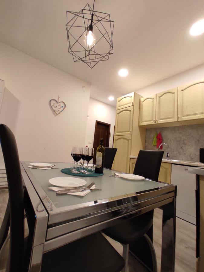 Apartment Ravnice Omis Luaran gambar