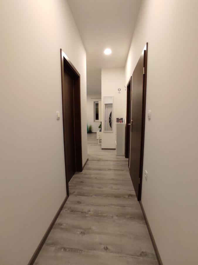Apartment Ravnice Omis Luaran gambar
