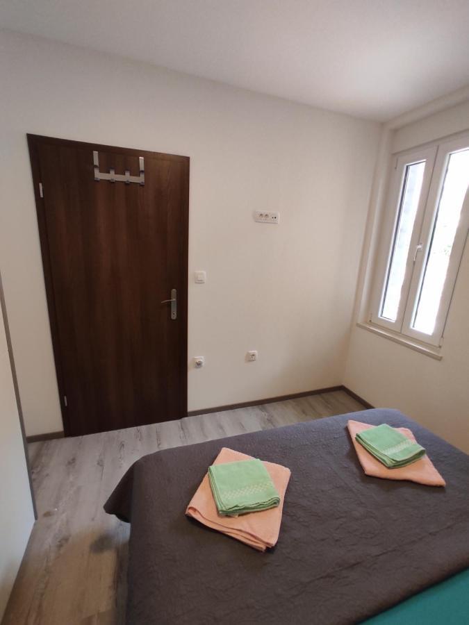 Apartment Ravnice Omis Luaran gambar